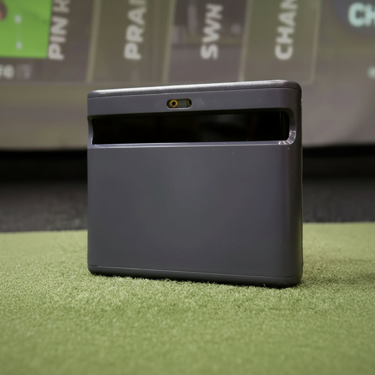 ST MAX Golf Launch Monitor and Simulator — product view 10
