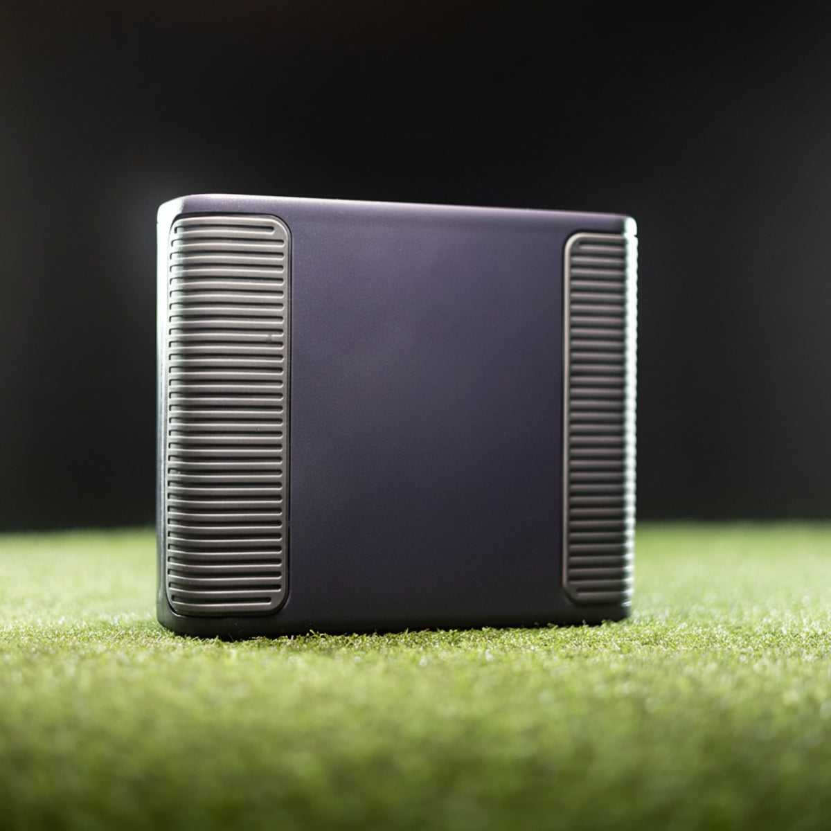 ST MAX Golf Launch Monitor and Simulator — product view 11